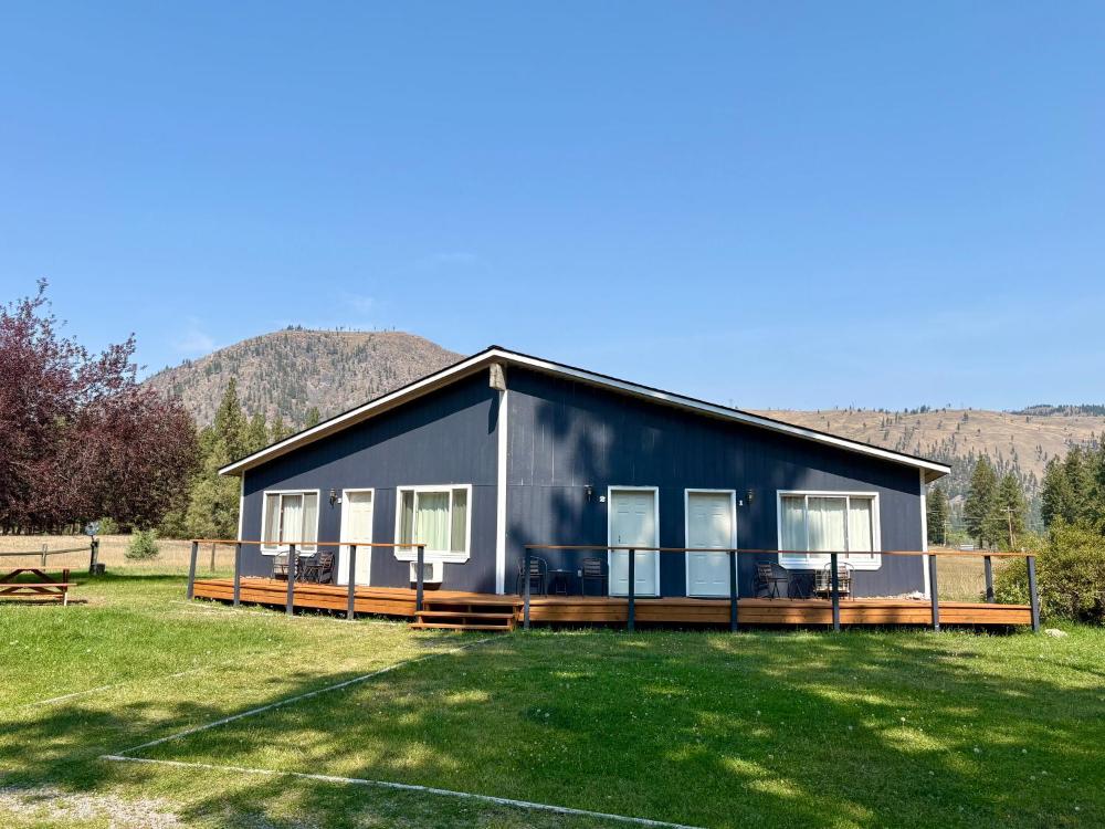 Rock Creek Mercantile & Motel